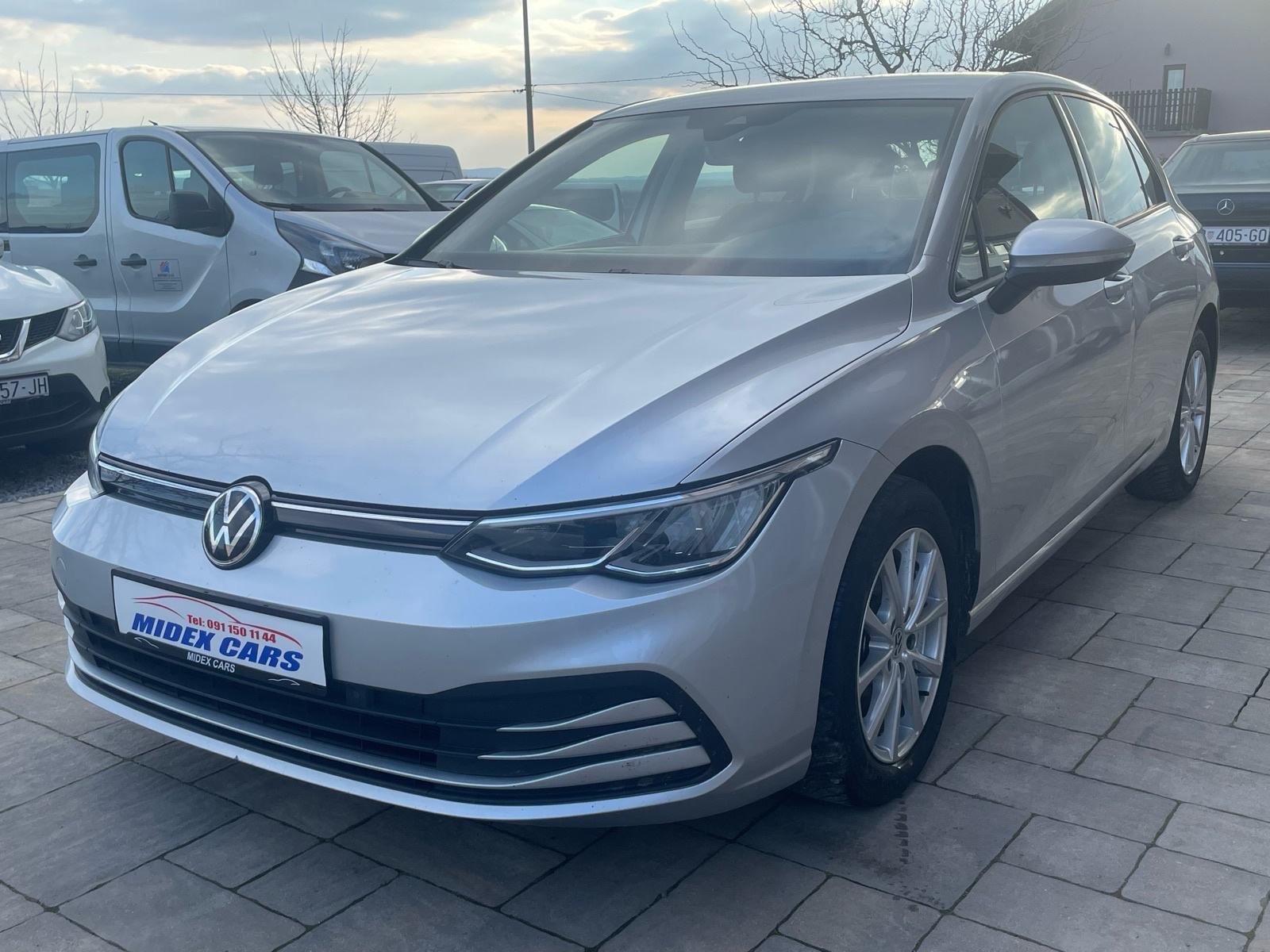 Volkswagen Golf 8 2.0 TDI 2020.