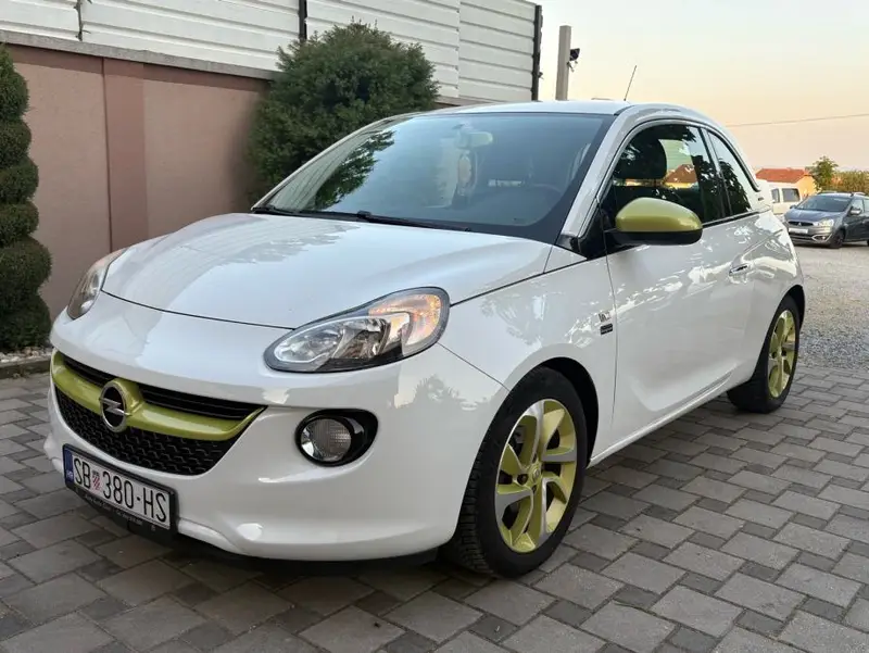 Opel Adam 1.4 – 2014.